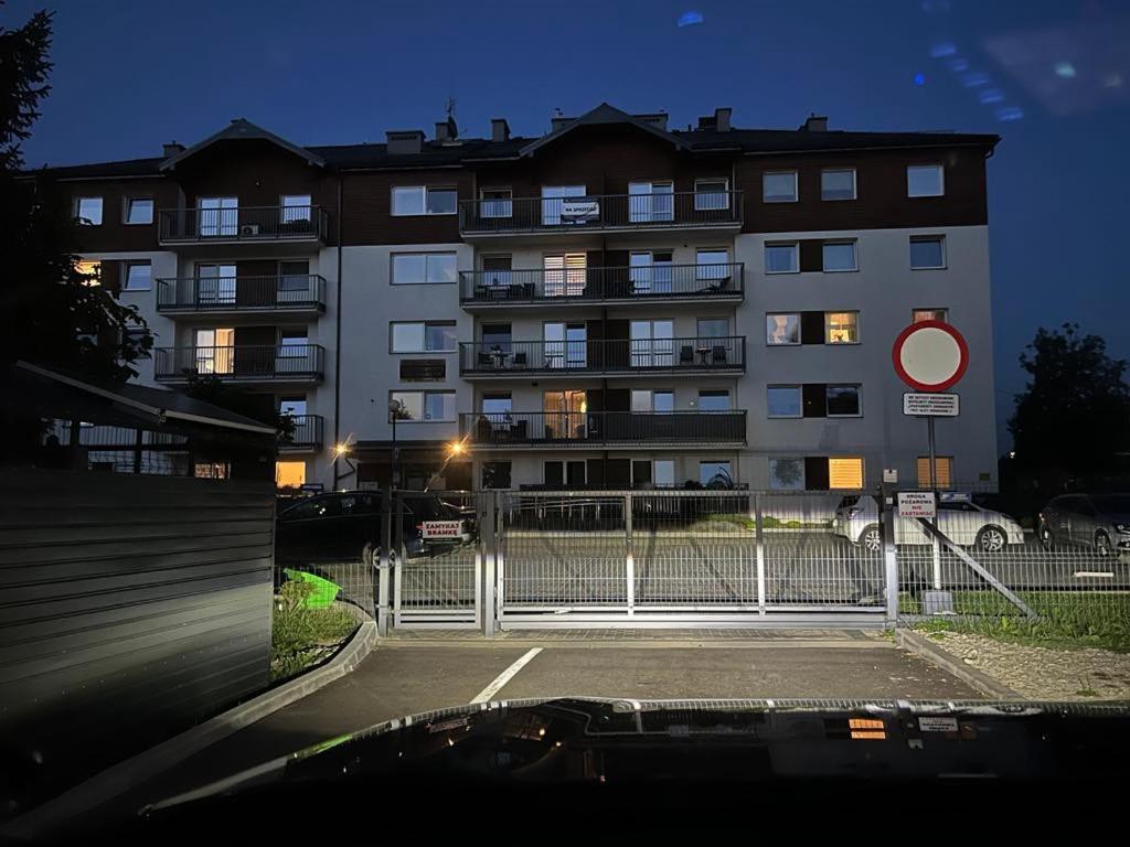 Perla Bieszczad 2 Lägenhet Ustrzyki Dolne Exteriör bild
